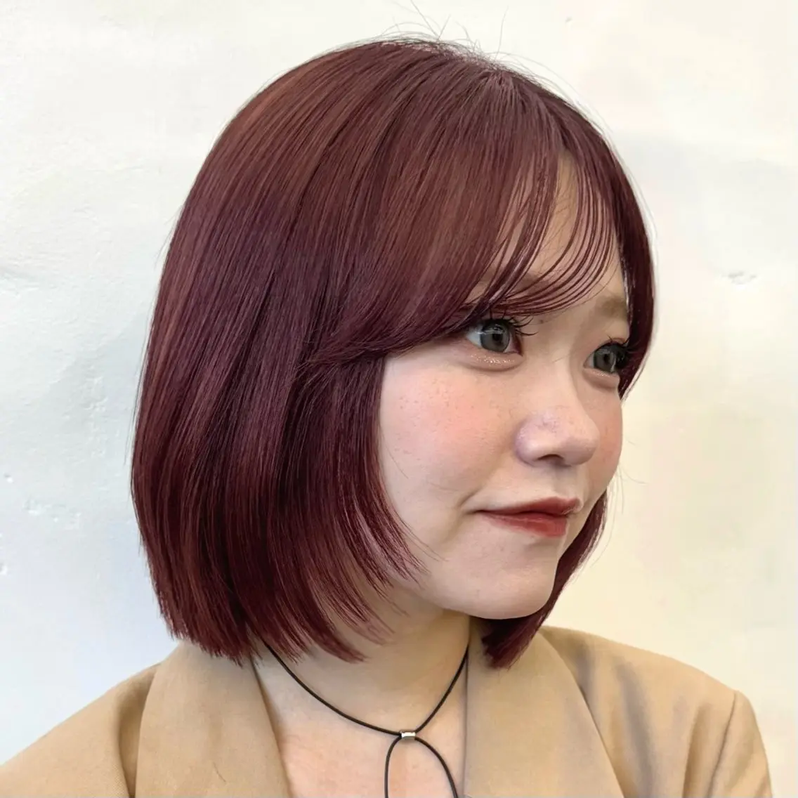 ミディアム ヘアアレンジ ボブレイヤー ボブ レイヤーカット 顔周りカット×透明感 カラー💫AINAのヘアスタイル