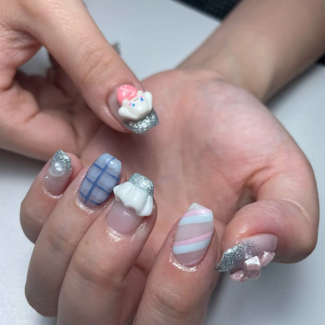 ネイル ブルー チークネイル フラッシュネイル フットネイル ジェルネイル ハンドネイル Sugar. ひかり໒꒱˚.*のネイルデザイン