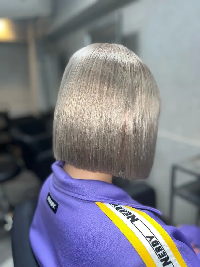 ショート カラー ヘアアレンジ ブリーチ ケアブリーチ デザインカラー ハイトーンカラー ボブ ヘアカラー 😈派手髪/ 地雷系 / KALIN😈のヘアスタイル