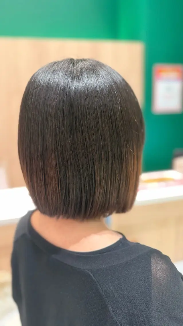 ショート カット 🍒Megumi🍒 /暖色寒色系カラーのヘアスタイル