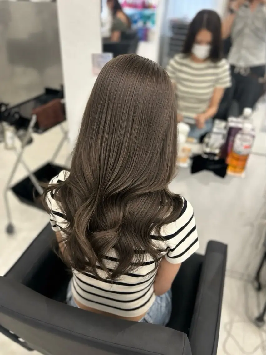 ロング ヘアカラー トリートメント 戸川 未夢のヘアスタイル