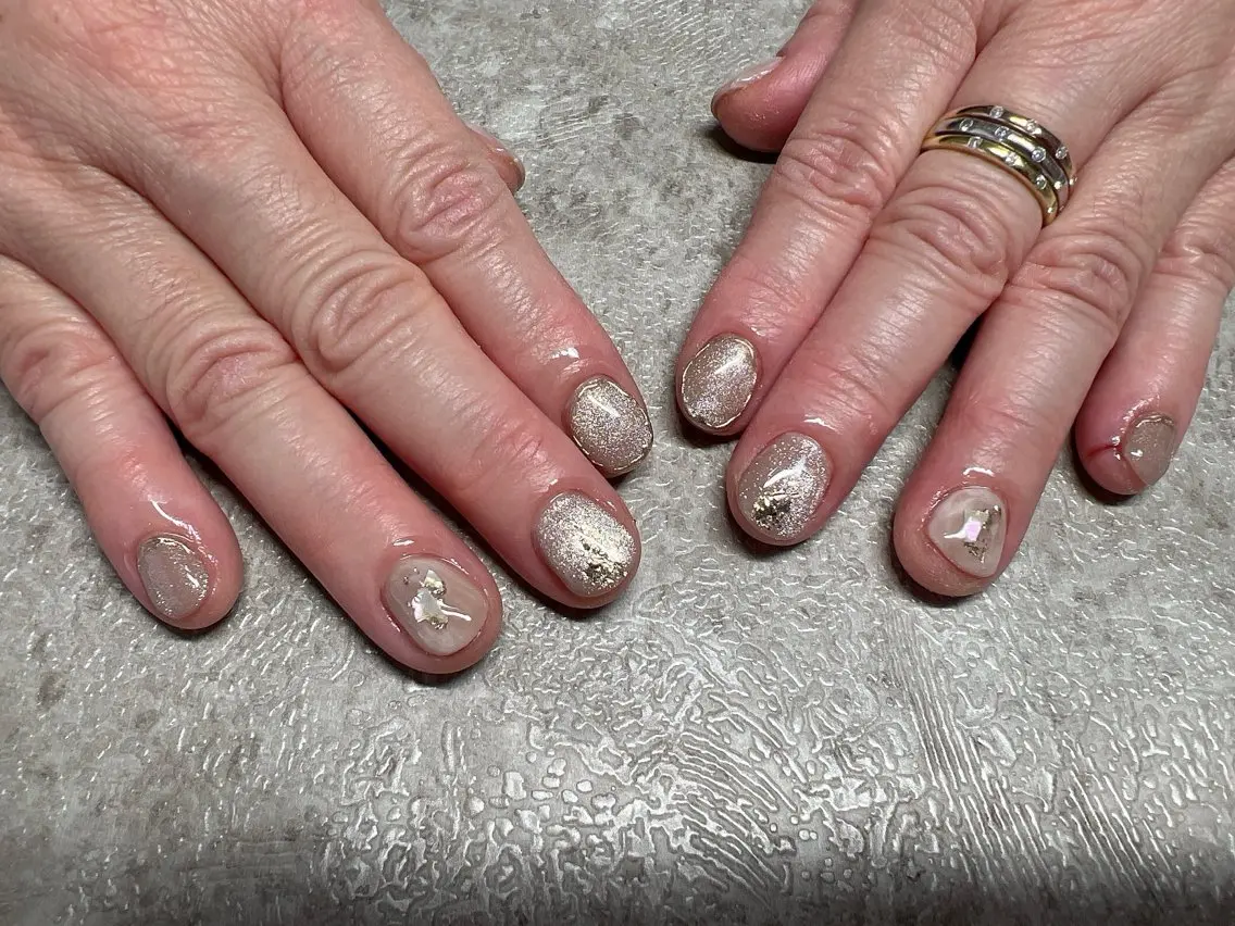 ネイル Lavish nailのネイルデザイン