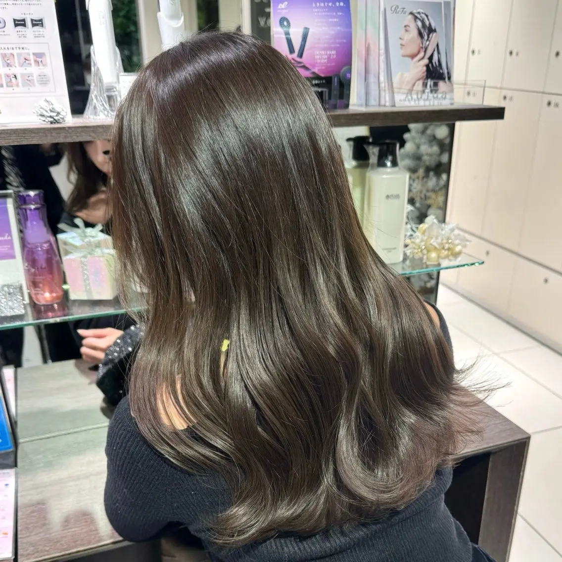セミロング カラー ヘアアレンジ ヘアカラー ブリーチなしカラー /新百合ヶ丘/安形翔のヘアスタイル