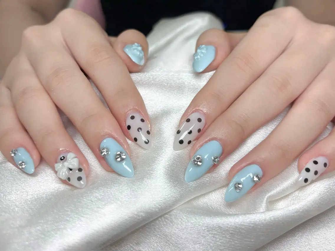 ネイル 奥山 恵美のネイルデザイン