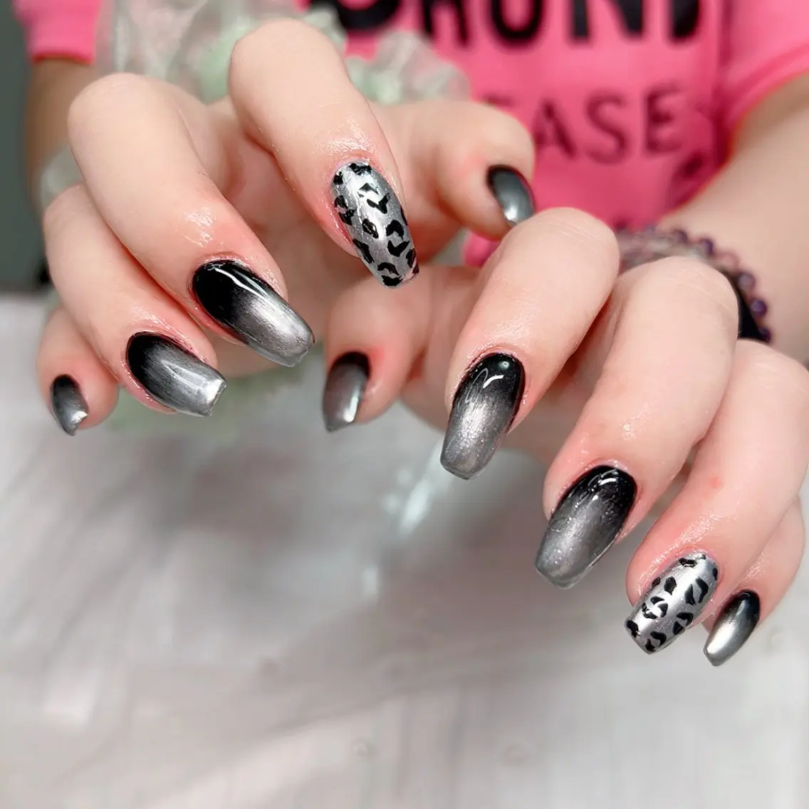 ネイル アートネイル キラキラネイル マグネットネイル ミラーネイル 持ち込み Cute Tips nailのネイルデザイン