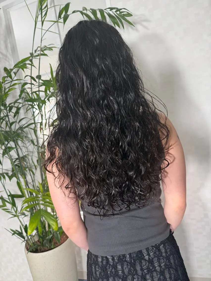 ロング パーマ MAEDA YUKIのヘアスタイル