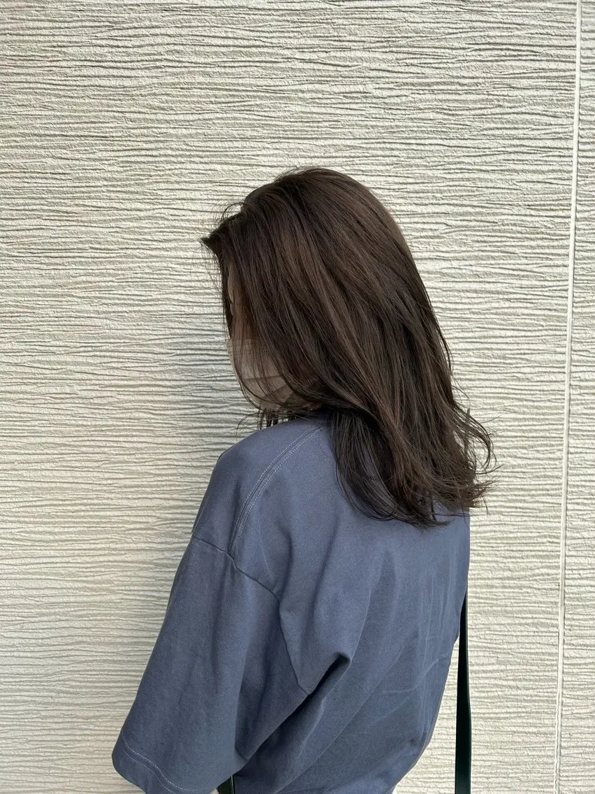セミロング 村上 玲奈のヘアスタイル