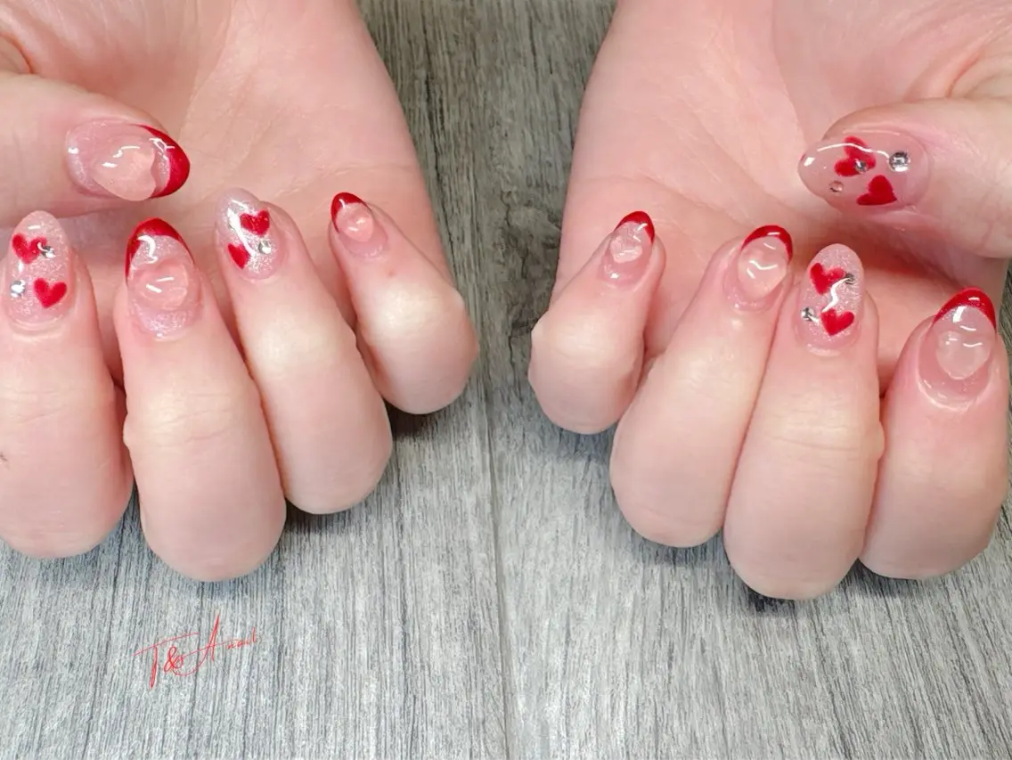 ネイル クリアネイル 長さ出し フレンチネイル ジェルネイル ハート T&A nailのネイルデザイン