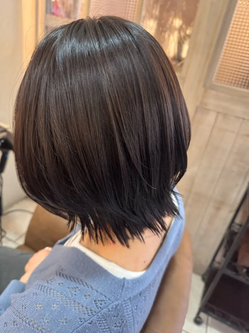 ミディアム 小林 あんなのヘアスタイル