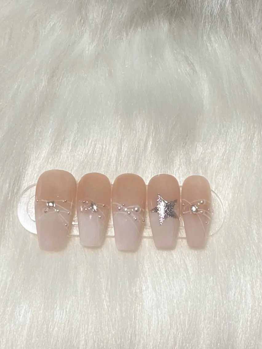ネイル Aimyu.nail 🫧のネイルデザイン