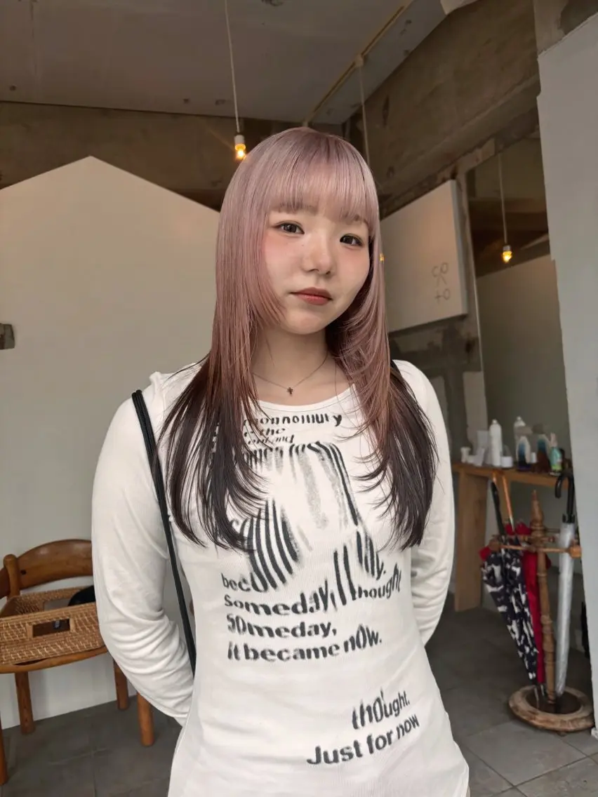 ロング カラー ブリーチ 透明感カラー デザインカラー ダブルカラー ラベンダーカラー mirai/レイヤー ボブ/デザインのヘアスタイル