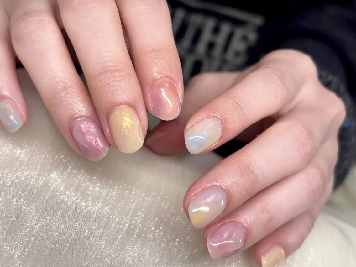 ネイル ニュアンスネイル 春ネイル ハンドネイル ハンドケア ETE LUNA NAILのネイルデザイン