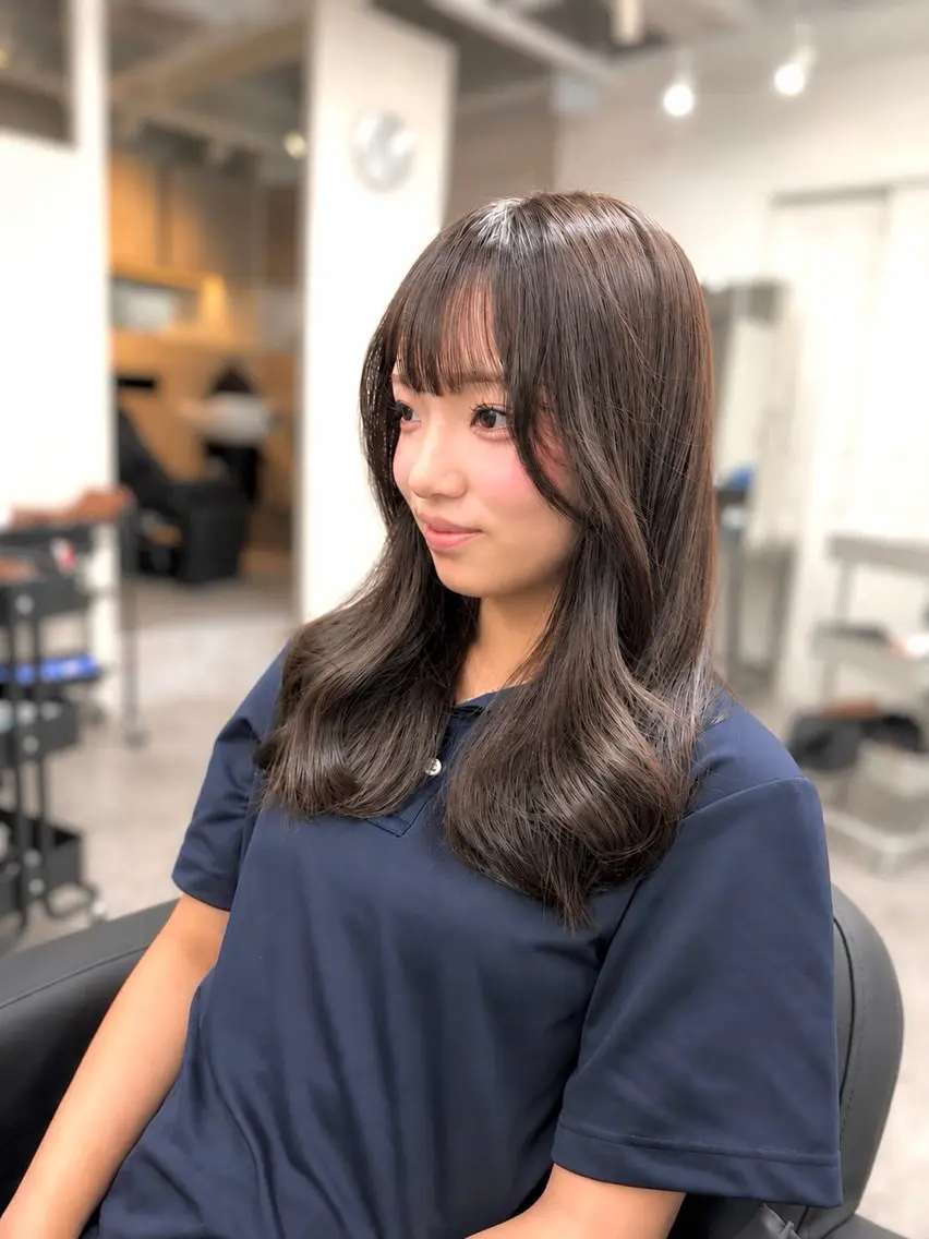 ロング カット ヘアカラー トリートメント 🫧とぅるん艶髪🫧 透明感カラー×猿渡のヘアスタイル