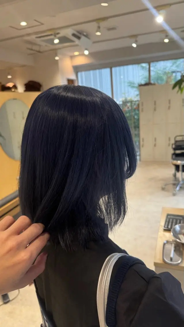 ショート カラー 🎨ハイトーン/ウル フ/艶髪/大夢のヘアスタイル