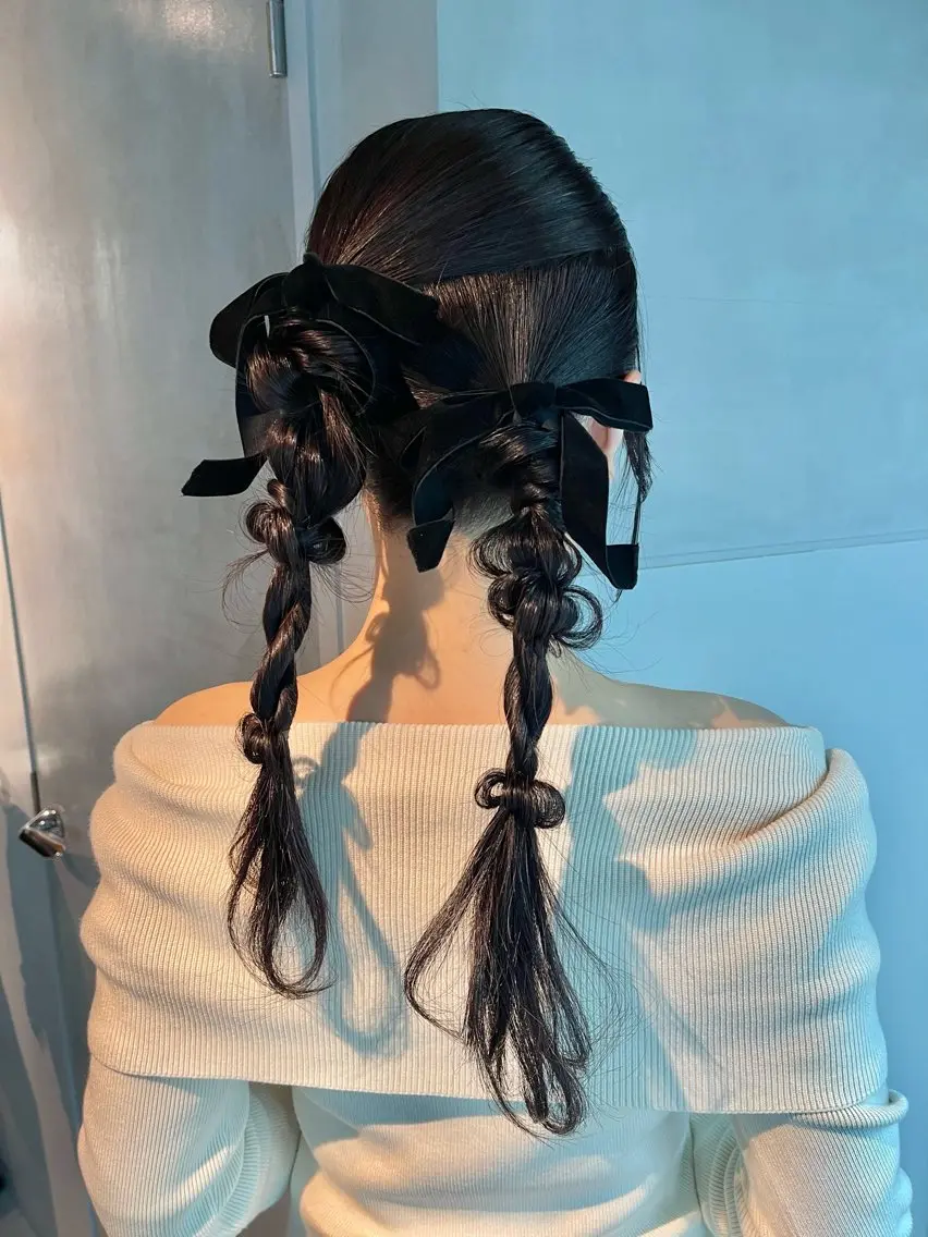 ヘアアレンジ ポニーテール 結婚式・ブライダル 卒業式のヘアスタイル ヘアセット charm《銀座》 ヘアセット/縮毛矯正のヘアスタイル