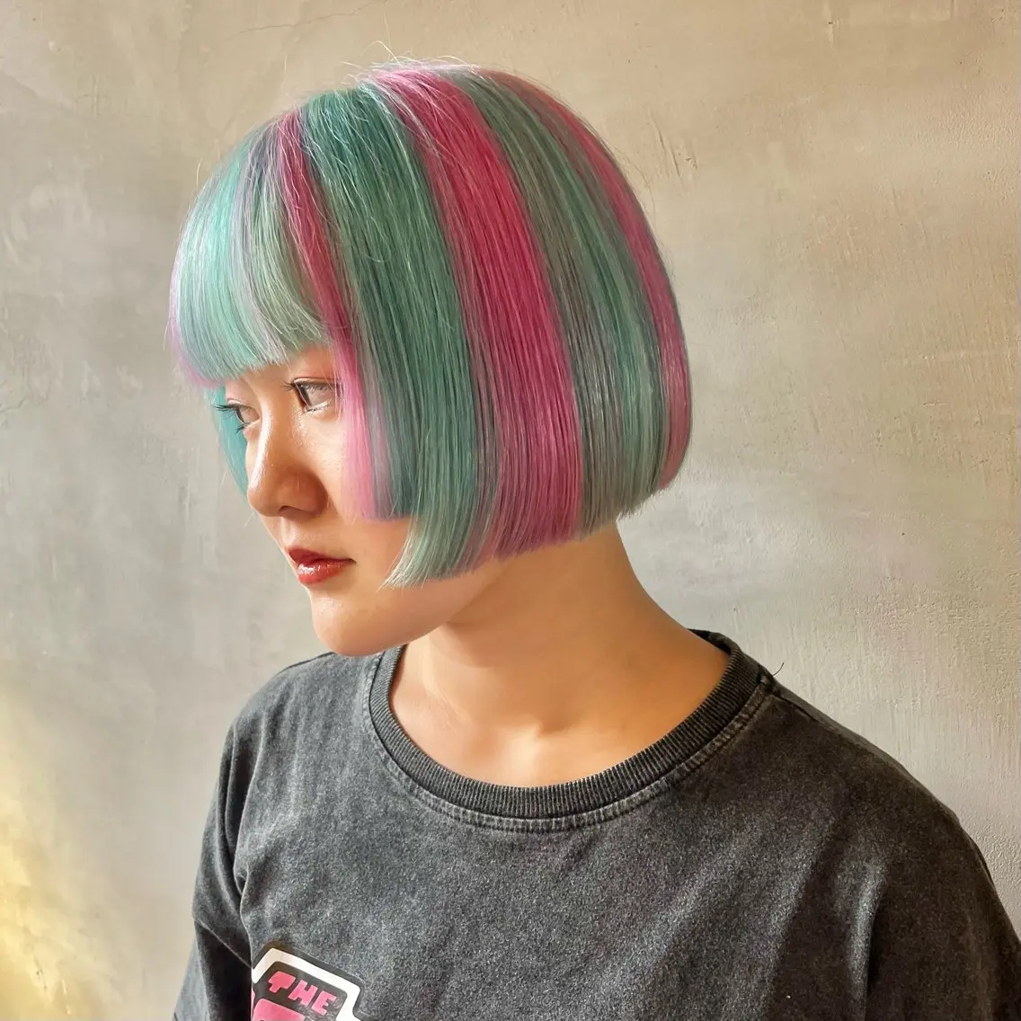 ショート カラー レイヤー/透明感艶 カラー丸山ななほのヘアスタイル
