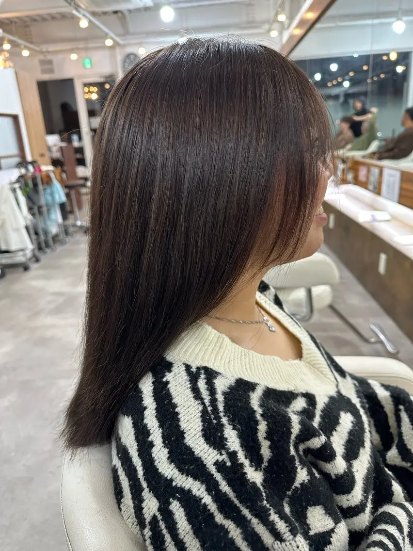 ミディアム カラー 我満 宏映のヘアスタイル