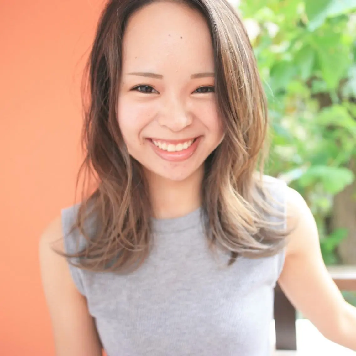 セミロング カラー バレイヤージュ レイヤーカット 新生活応援★半額/ 25歳以下　“内間”のヘアスタイル