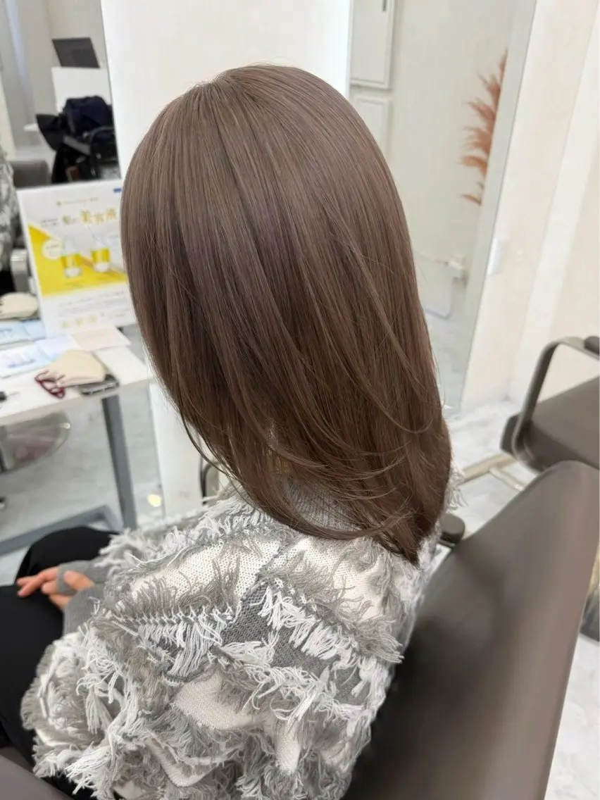 ミディアム カラー いずみ カラーモデル募集⭐️のヘアスタイル