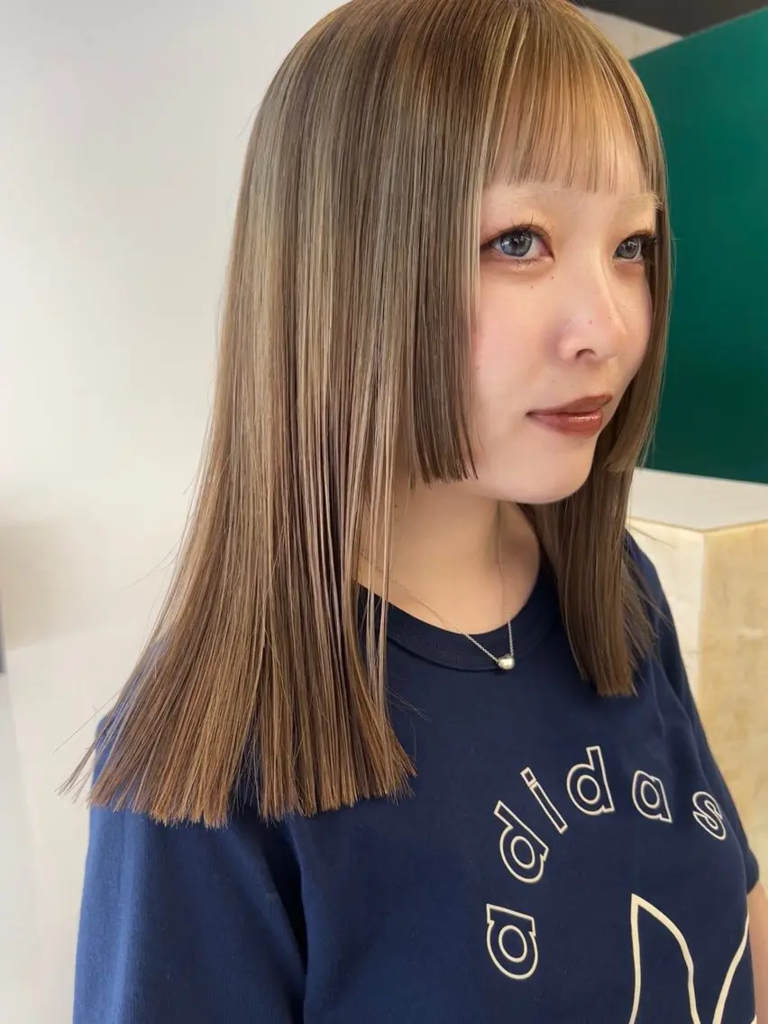 セミロング カラー ブリーチ ハイライトカラー ハイライト トリートメント カット ヘアカラー トリートメント ブリーチなしカラー/ レイヤー/ASARIのヘアスタイル