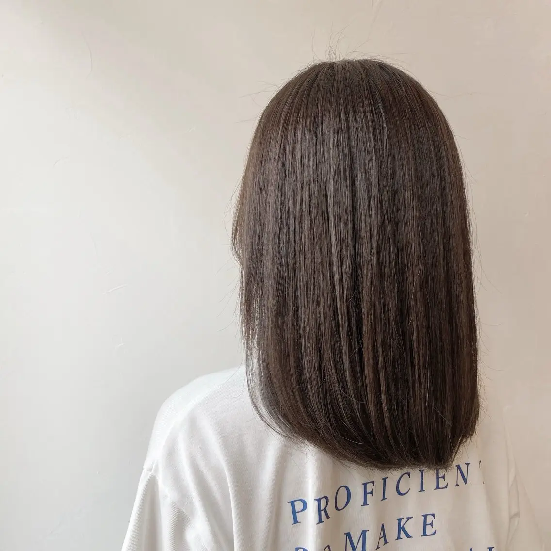 ミディアム カラー プチ アルクのヘアスタイル