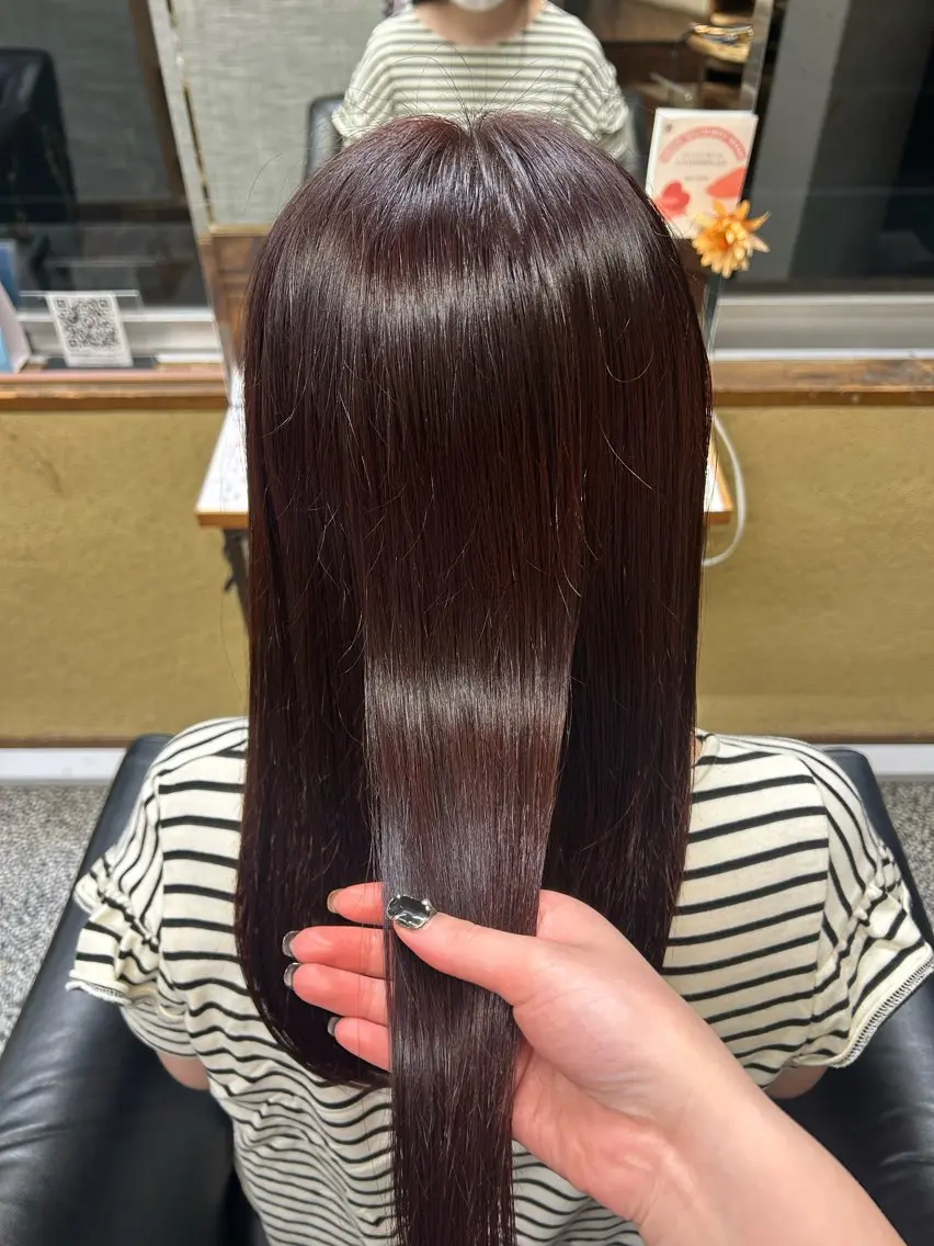 ロング 髙橋 莉菜のヘアスタイル