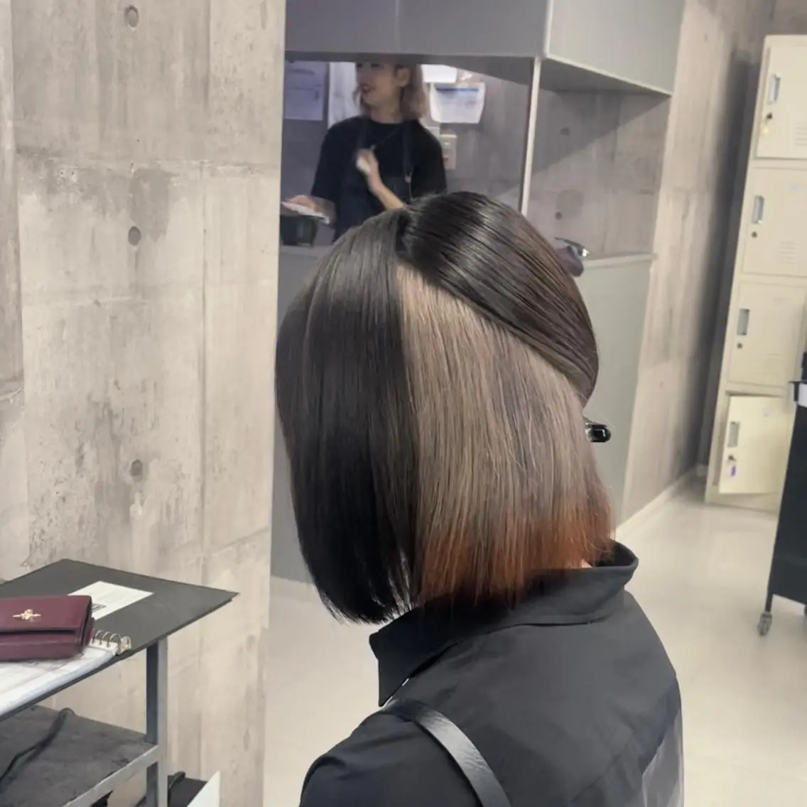 ショート カラー レイヤーの魔術師 𓍼takumi𓍼のヘアスタイル