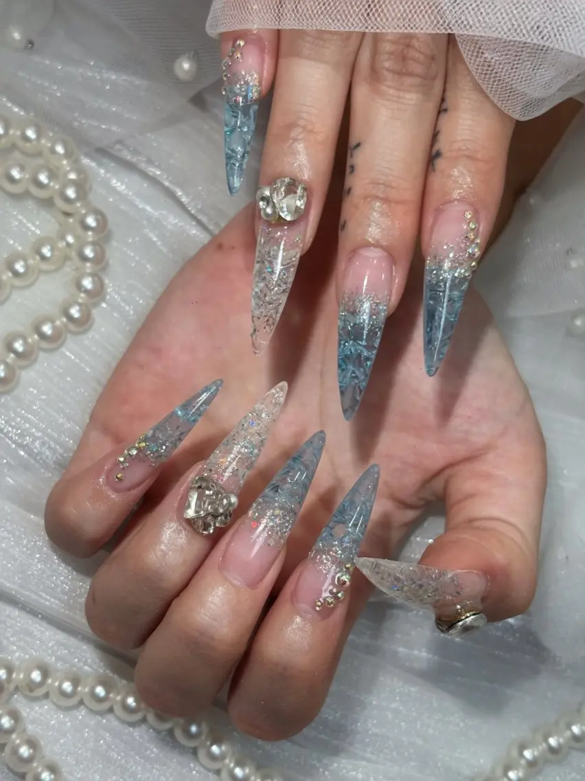 ネイル クリアネイル ロングネイル マグネットネイル 夏ネイル icy nail れいあのネイルデザイン