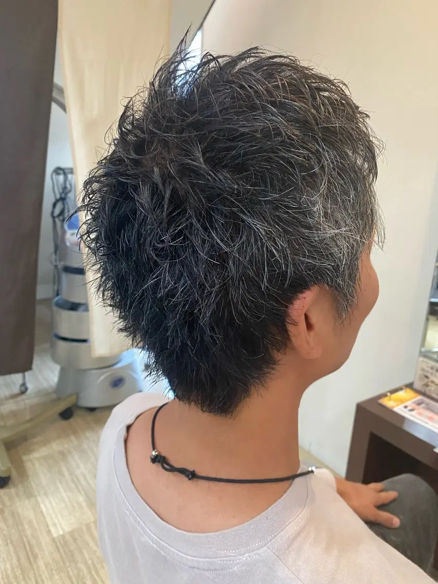ショート メンズ スパイキーショート 刈り上げ ショートヘア カット 仲井 充のヘアスタイル