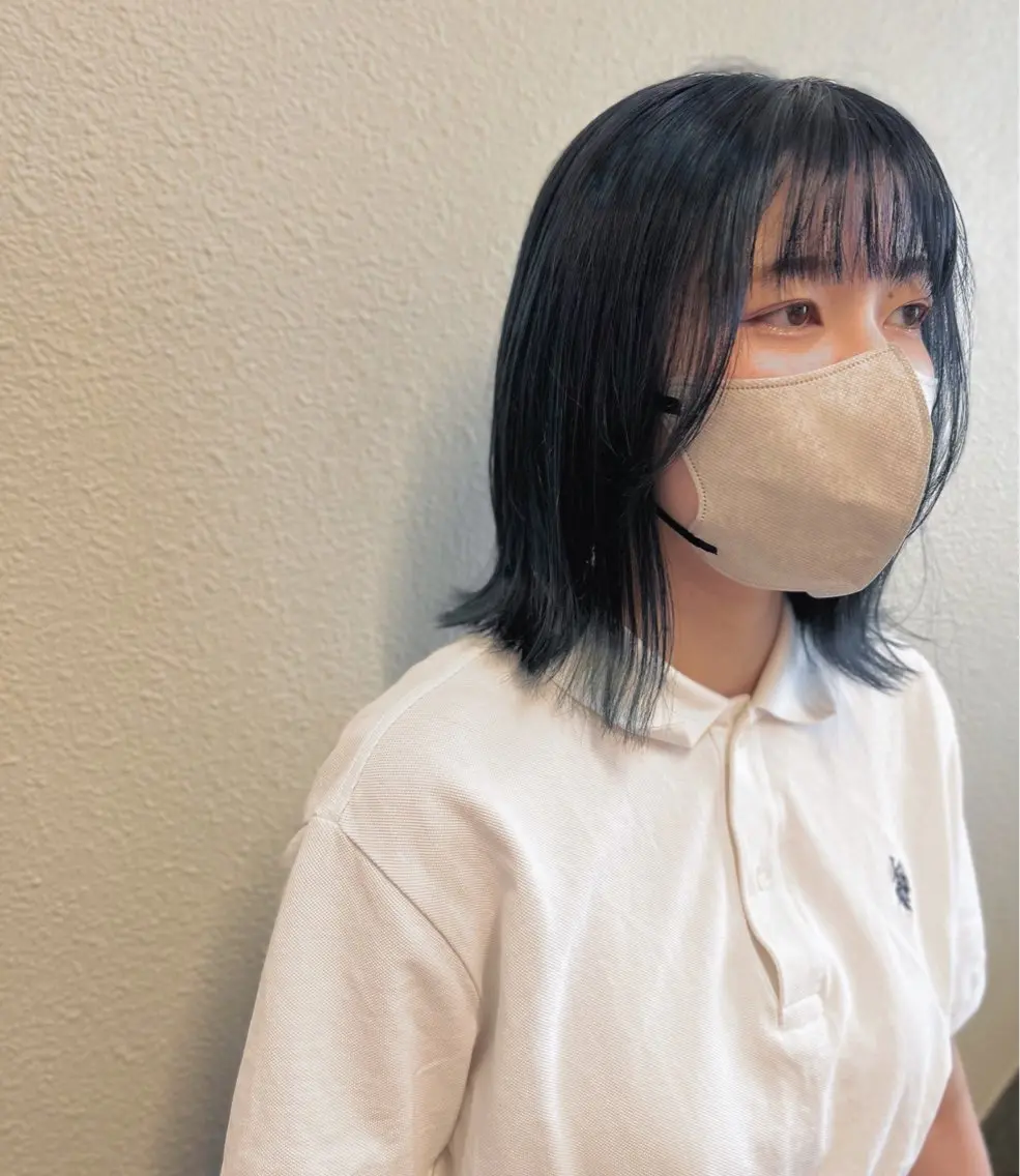 ミディアム カラー ブリーチ ブルーカラー 🌼こやま かおり🌼のヘアスタイル