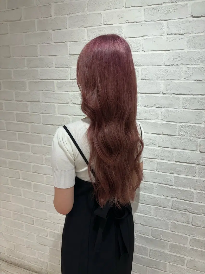 カラー Ashanti 濱野のヘアスタイル