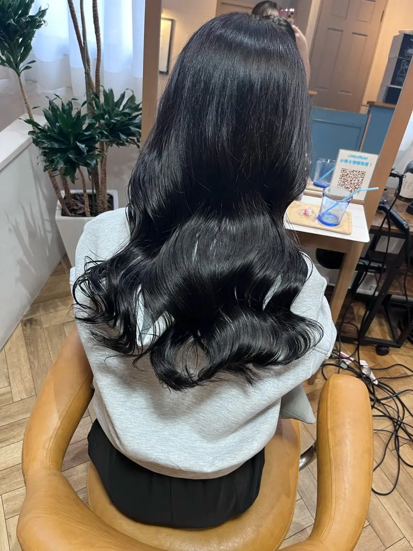 ロング ヘアカラー トリートメント 藤倉なつみ/ パーマモデル様募集中のヘアスタイル