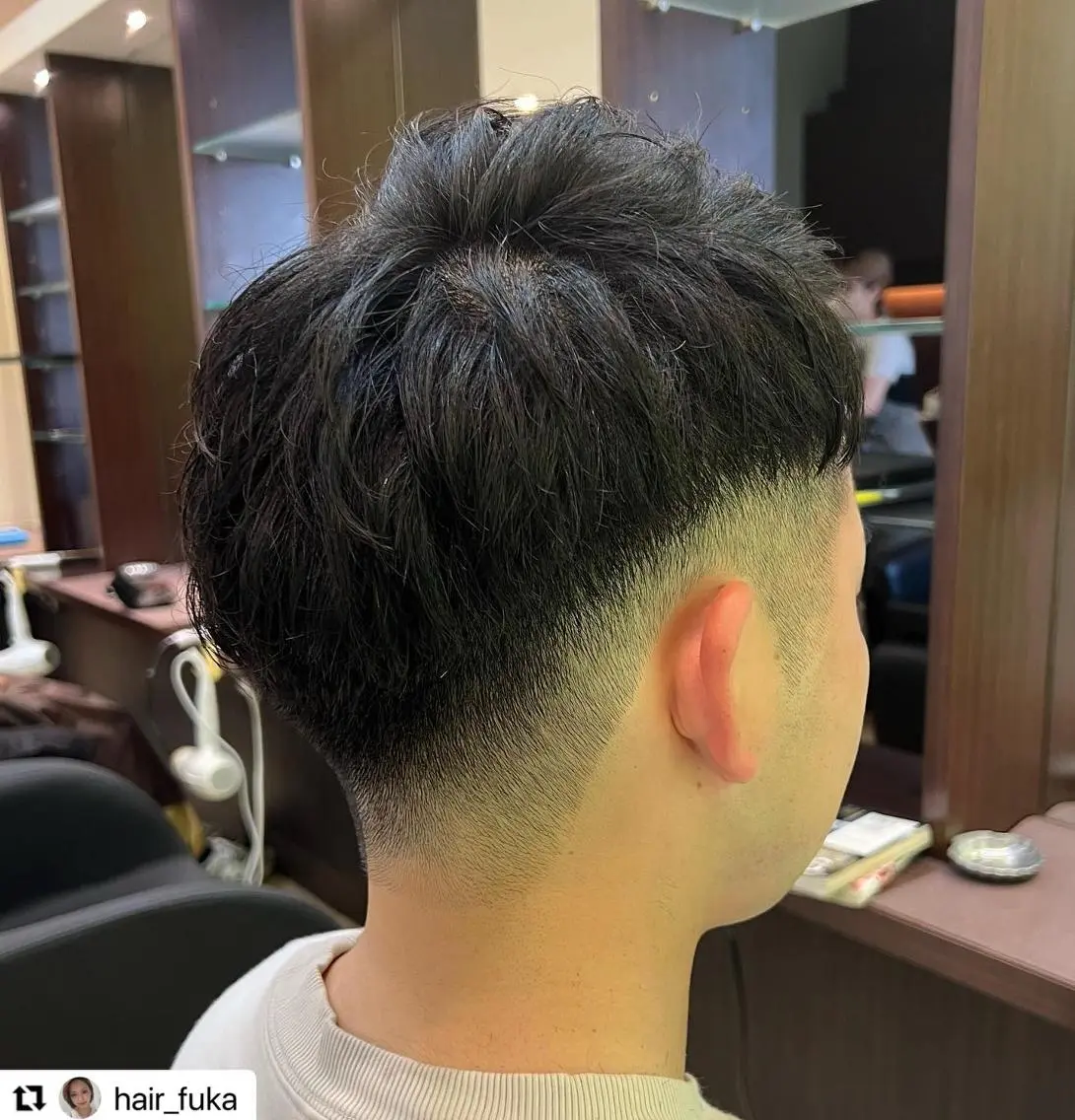 ミディアム カラー メンズ 刈り上げ 🩷Eny terrace🩷のヘアスタイル