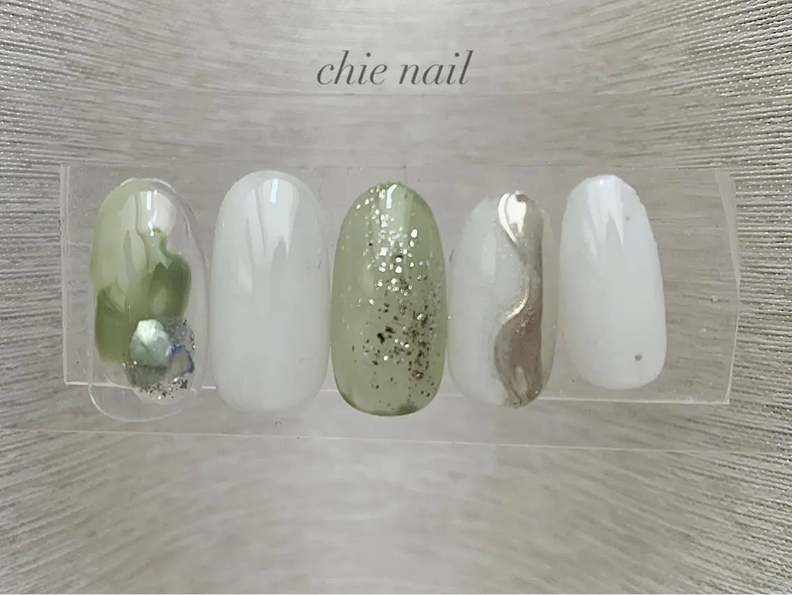 ネイル 森ノ宮❤︎ chieのネイルデザイン