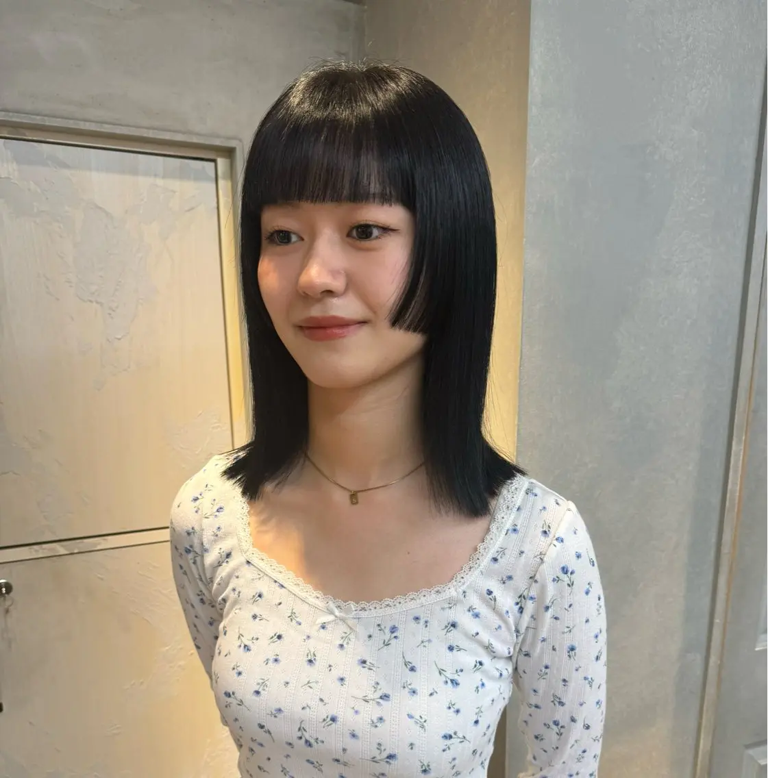 ミディアム カット 透明感カラー ☆akoのヘアスタイル
