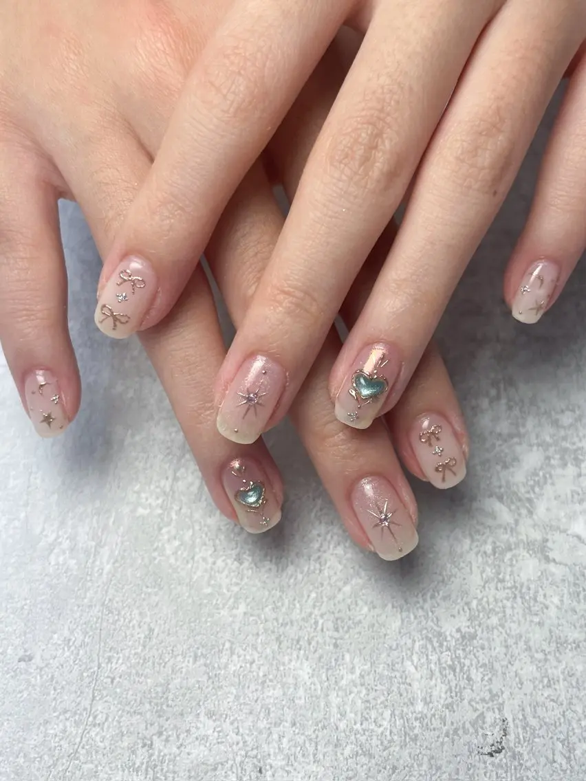 ネイル ハンドネイル FIORITURA aiのネイルデザイン