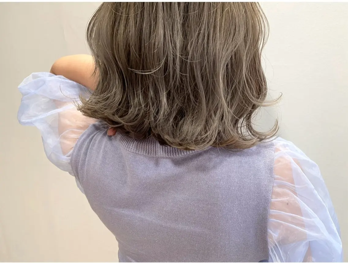 ミディアム カラー トリコ 都島店のヘアスタイル