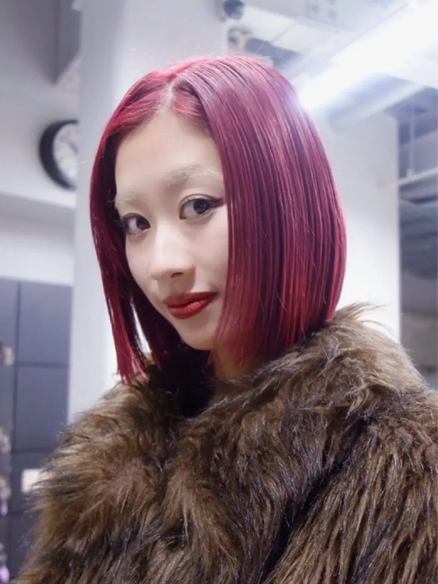 カラー レイヤーカット sauのヘアスタイル