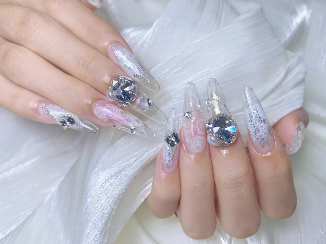 ネイル ハンドネイル One Plus Nail Salonのネイルデザイン
