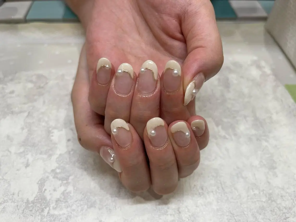 ネイル 高尾 梨花のネイルデザイン