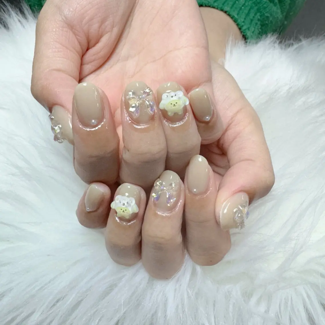 ネイル ハンドネイル 🎀nana🫧 ワンホンネイル🎀のネイルデザイン