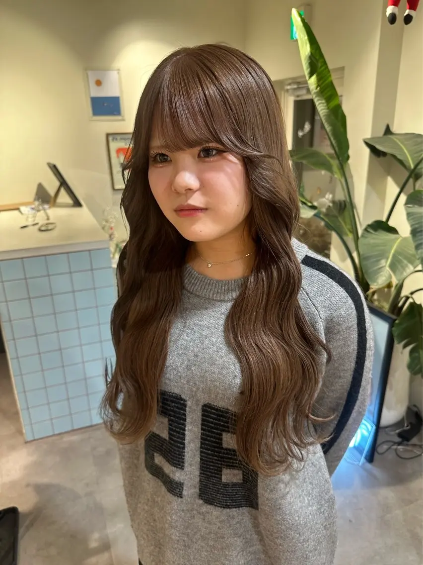ロング カラー ヘアカラー HANAME 原宿美容室のヘアスタイル