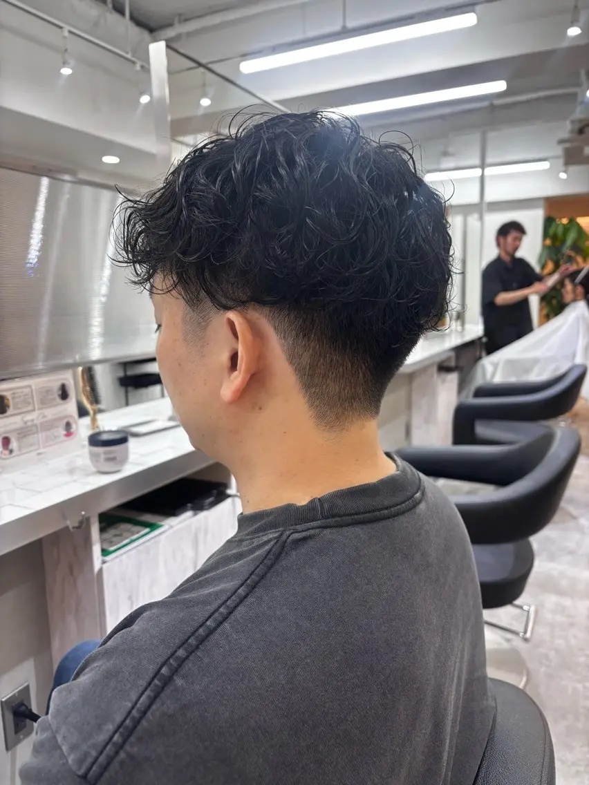 パーマ メンズ カット パーマ Viot 銀座 樋口 桃佳のヘアスタイル