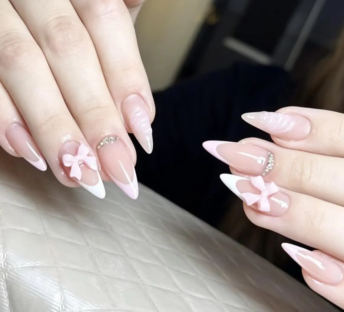 ネイル ハンドネイル 🎀 KiKi_nailのネイルデザイン