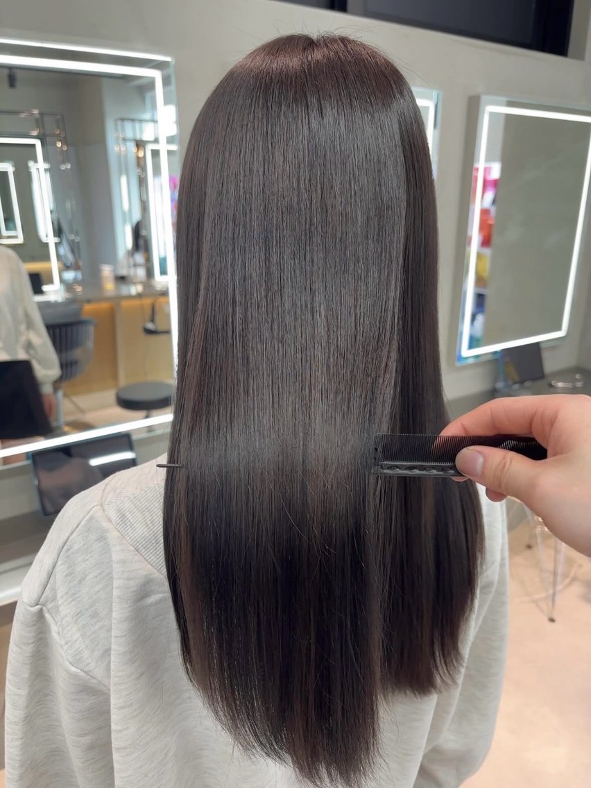 セミロング カラー パーマ カット ヘアカラー トリートメント レイヤー/縮毛矯正/ ブリーチなし吉村清志のヘアスタイル