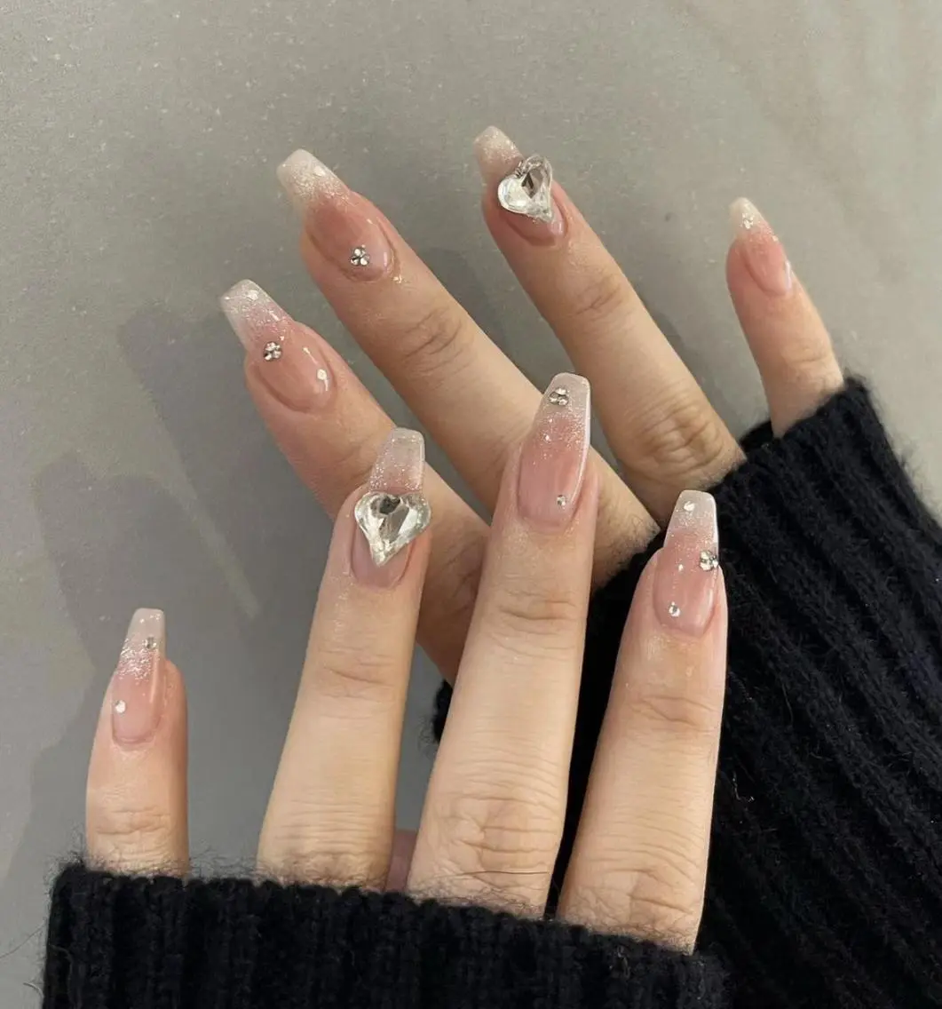 ネイル ハンドネイル 🎀 NaNa_nailのネイルデザイン