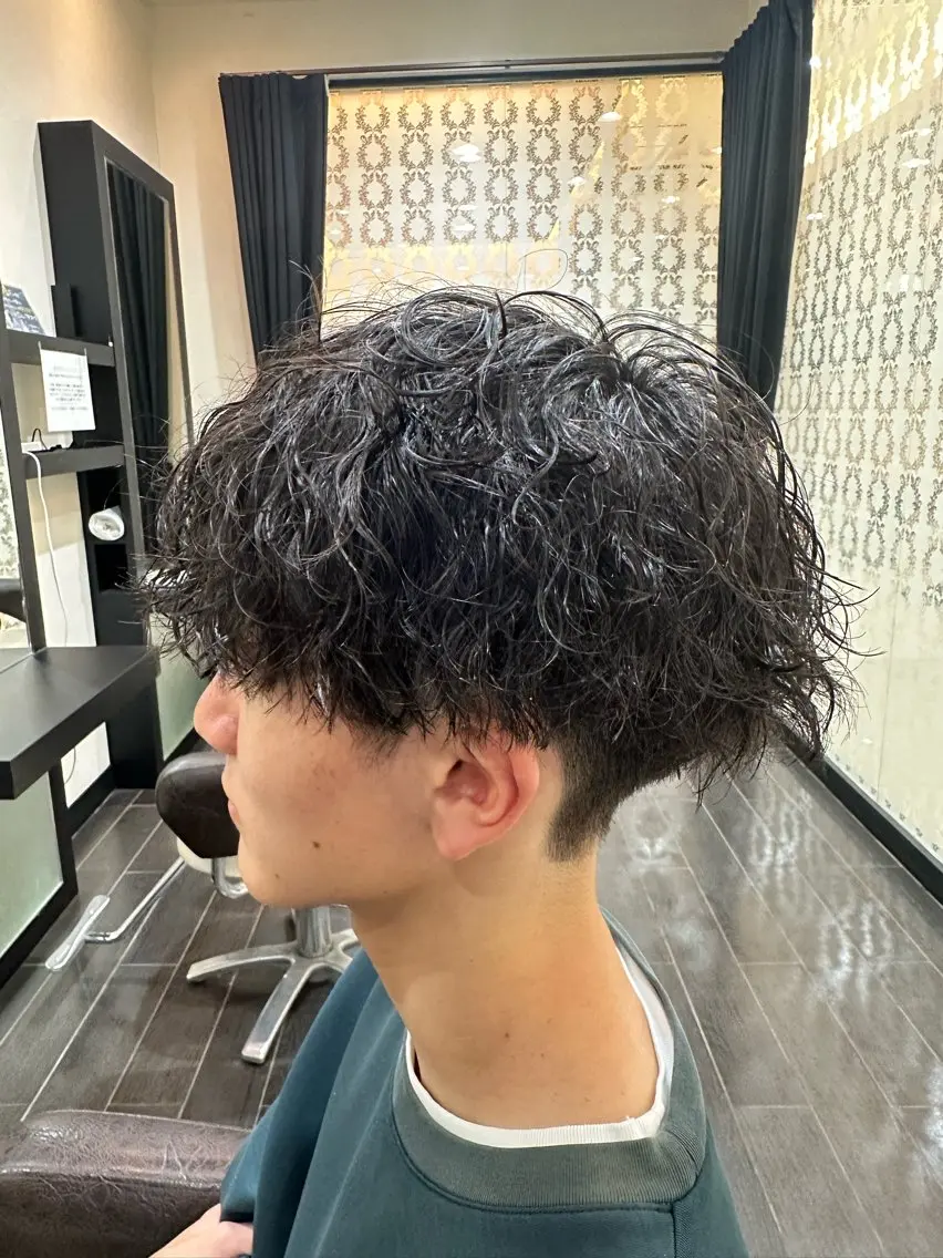 パーマ メンズ ナチュラルヘア 神田一瑳のヘアスタイル