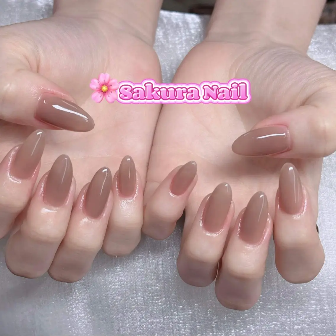 ネイル アートネイル オーロラネイル ボルドー チークネイル フレンチネイル ハンドネイル Sakura Nail Salonのネイルデザイン