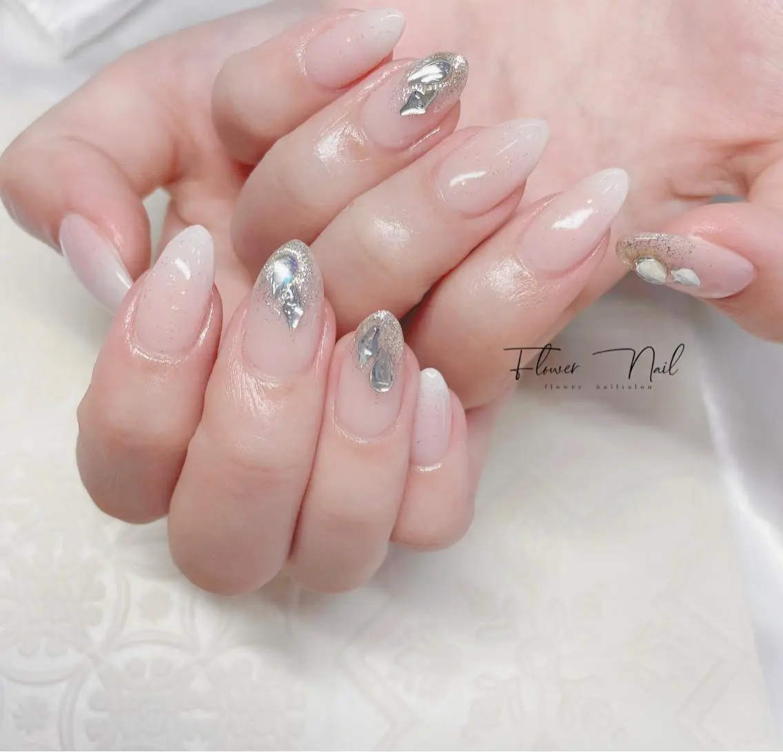 ネイル Flower nailのネイルデザイン