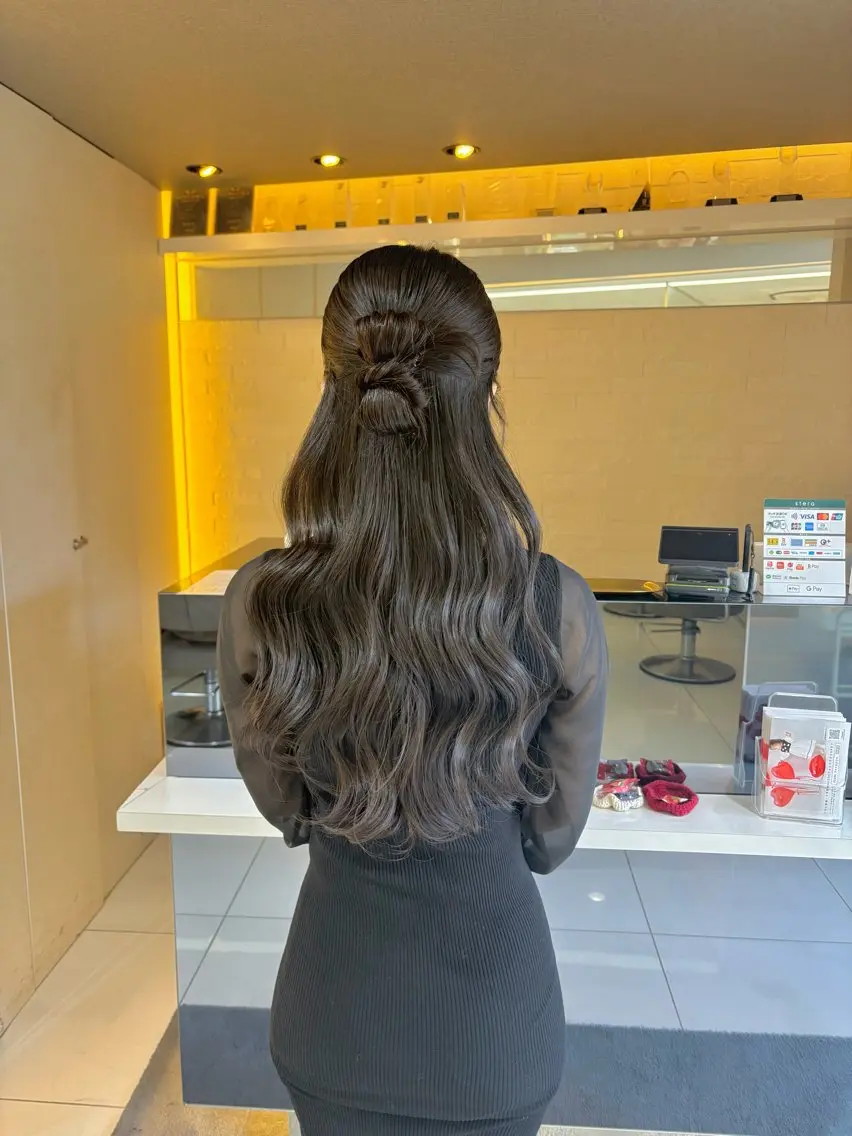 ヘアアレンジ ハーフアップ ヘアセット ヘアセット/眉毛カッ ト/Nana〻のヘアスタイル